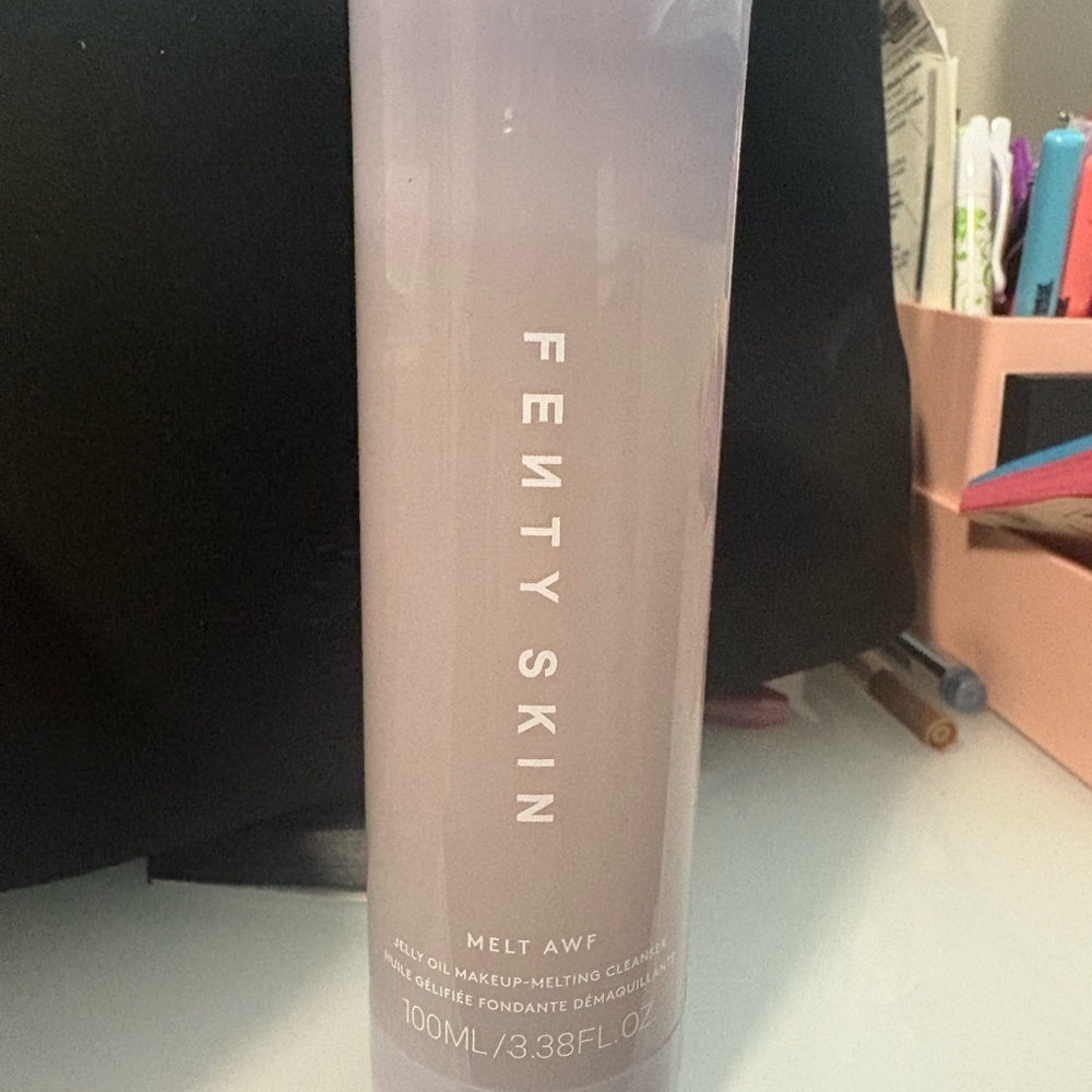 Fenty Beauty Melt Awf Cleanser - Cream